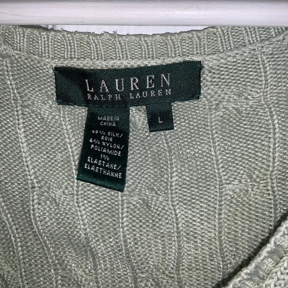 Green Sweater - Picture 3 of 4